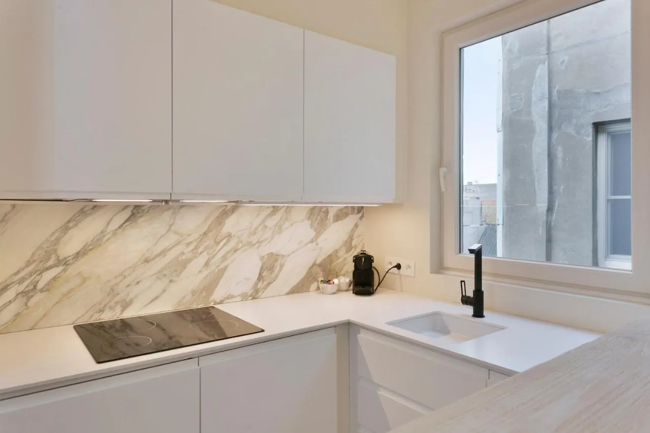 City Center Apartment - Only 50M From The Beach! Oostende 0*,  België
